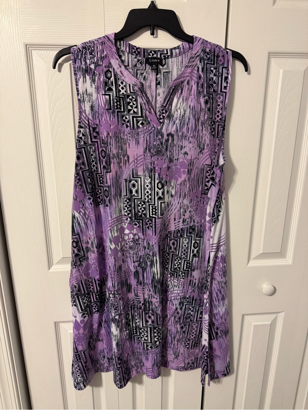 Links - Purple & Black Sleeveless V-Neck Tank Dress